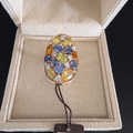 Anello multicolore con zaffiri e diamanti