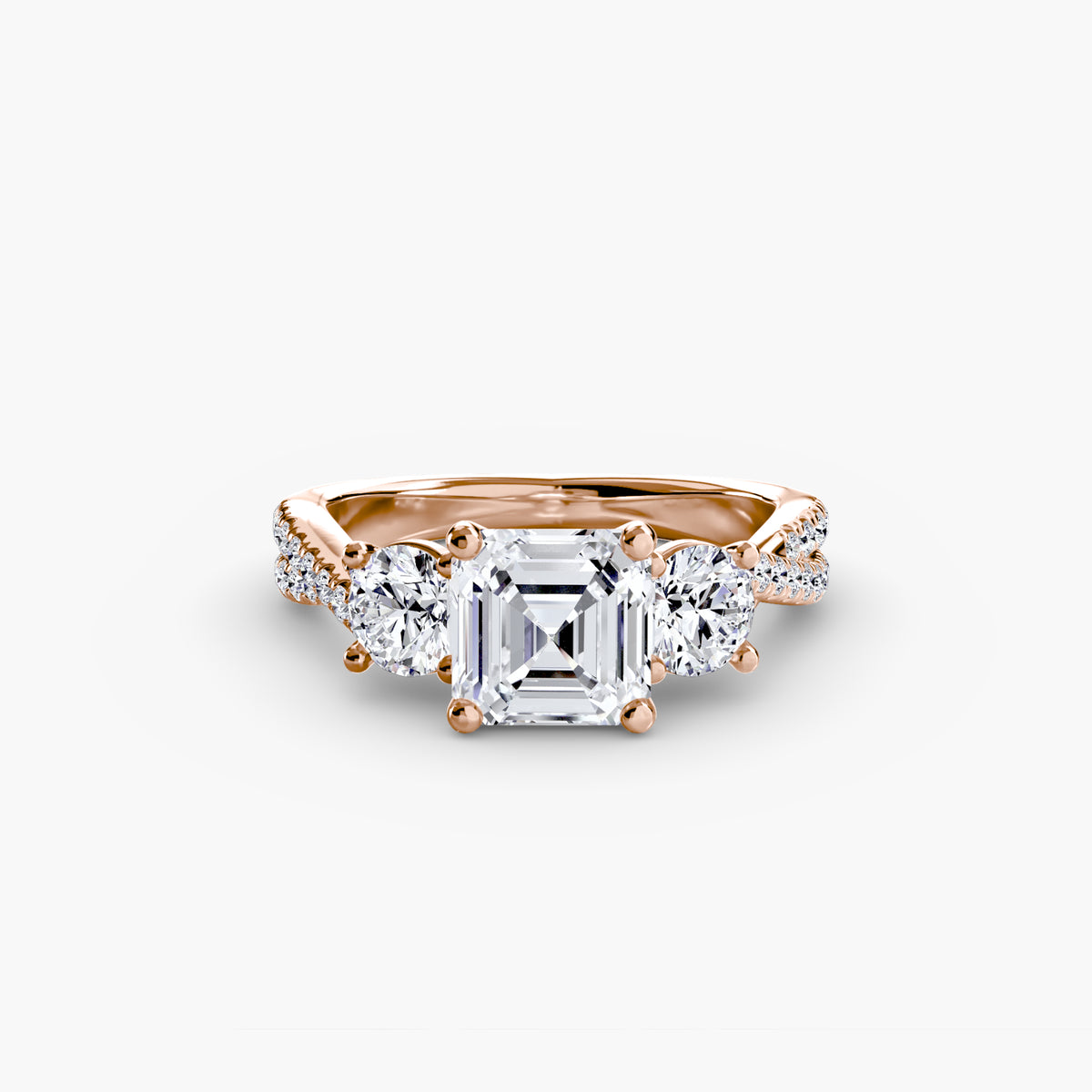 Anello Trilogy con Fascia Pavé Orizzonte