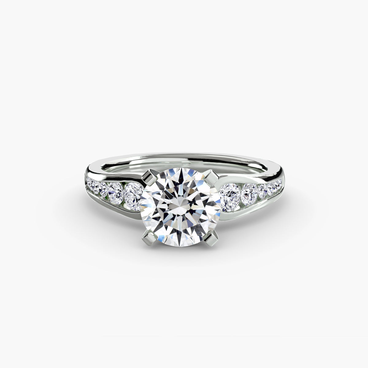 Solitaire with Luna Pavé