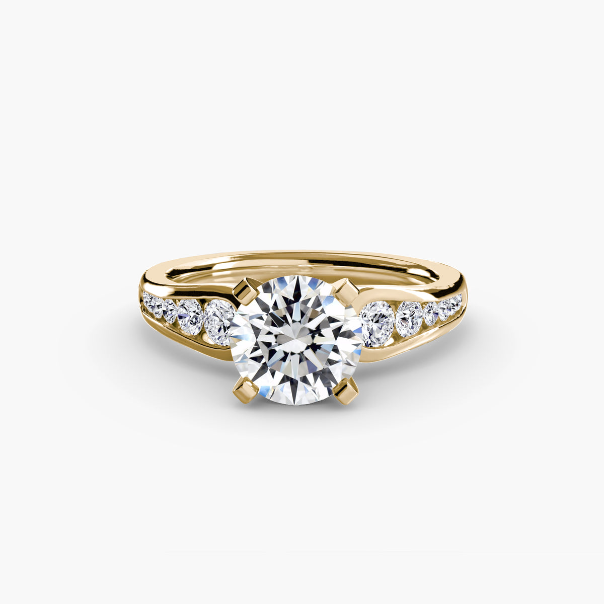 Solitaire with Luna Pavé