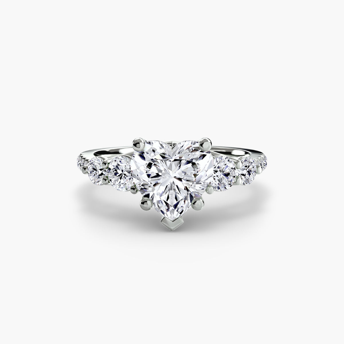 Anello Cinque Pietre con Fascia Pavé