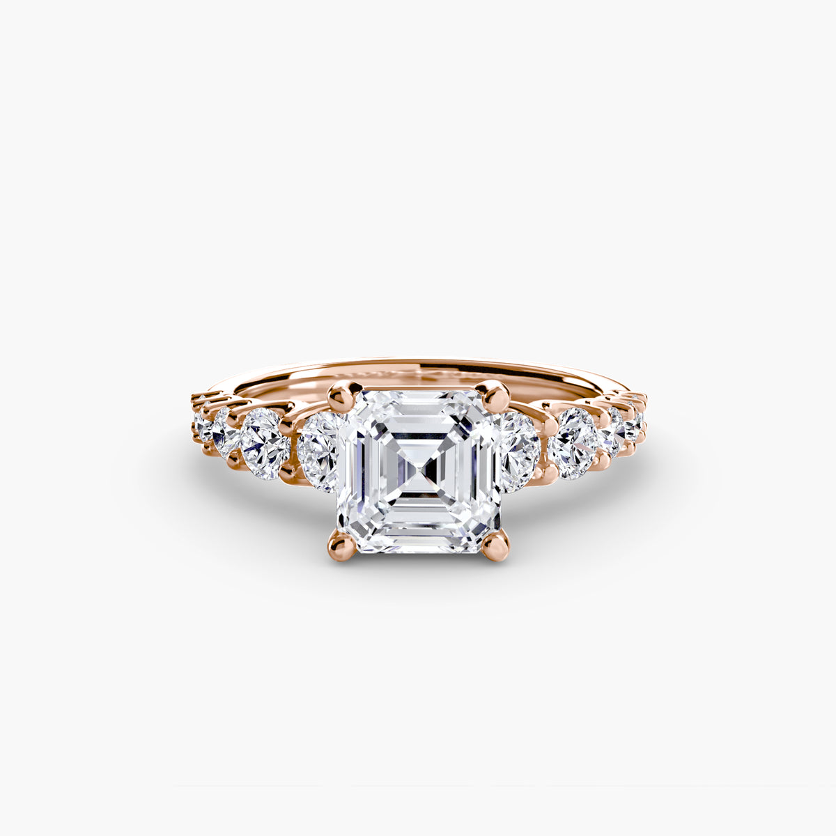 Anello con Pietre a Scalare